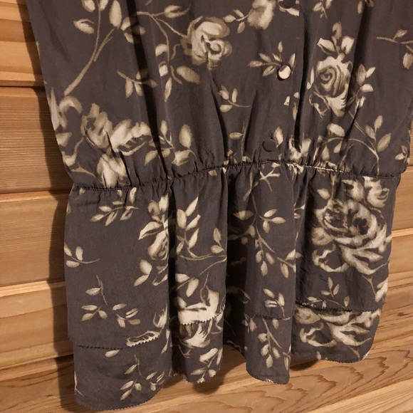 T. BABATON ARITZIA Floral Peplum Silk Tank - Picture 2 of 4